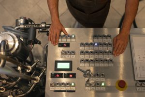 kapasitas genset, genset kapasitas besar, genset untuk pabrik